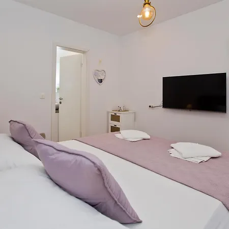 Apartments Juric Hvar Town Exterior photo