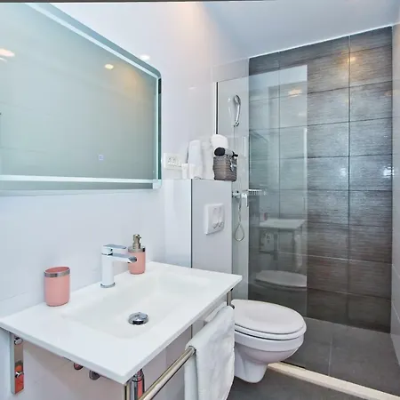 Apartments Juric Hvar Town Exterior photo